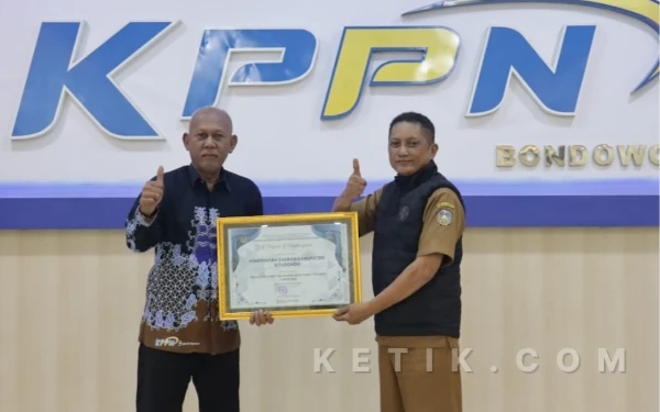 DPMD Situbondo Raih Penghargaan Pengajuan Dana Desa Tercepat 2025