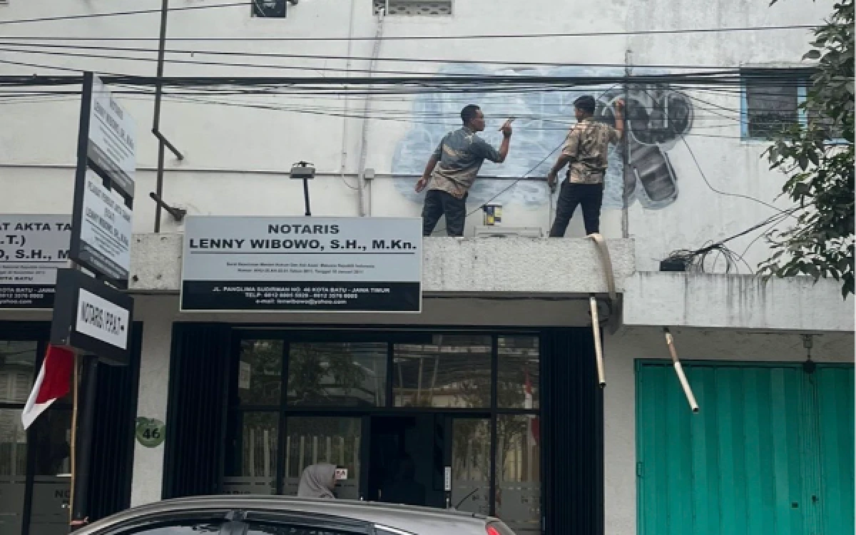 Thumbnail Berita - Aksi Vandalisme Kembali Marak, Kantor di Jalan Panglima Sudirman Kota Batu Jadi Sasaran