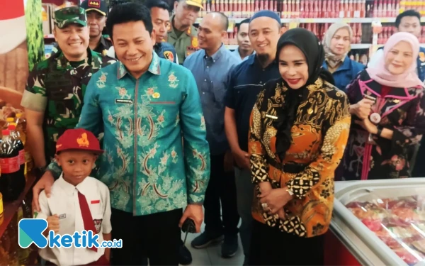 Thumbnail Wakil Bupati Sidoarjo Mimik Idayana Ajak Emak-Emak Pilih Produk yang Bagus dan Segar
