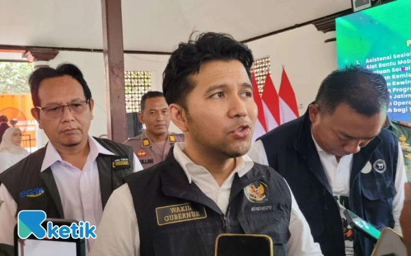 Thumbnail Bansos Senilai Rp7,3 Miliar, Disalurkan Oleh Pemprov Jatim Untuk Masyarakat Situbondo