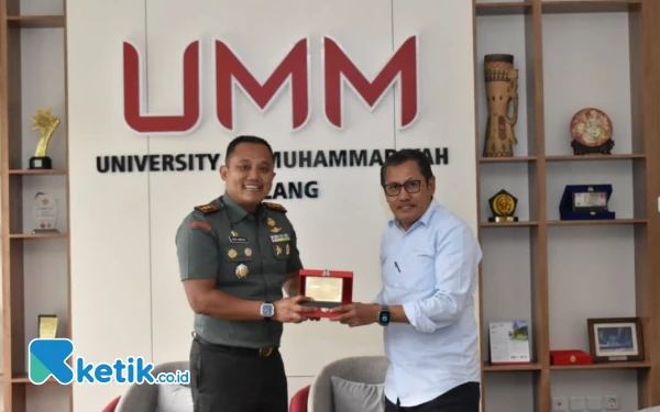 Thumbnail Berita - Perkuat Kerjasama di Bidang Pendidikan, Dandim 0818 Audiensi dengan Rektor UMM