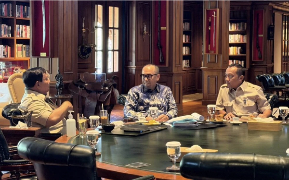 Thumbnail Berita - Prabowo Rapat dengan Kepala PPATK di Hambalang Malam-Malam, Ada Apa?