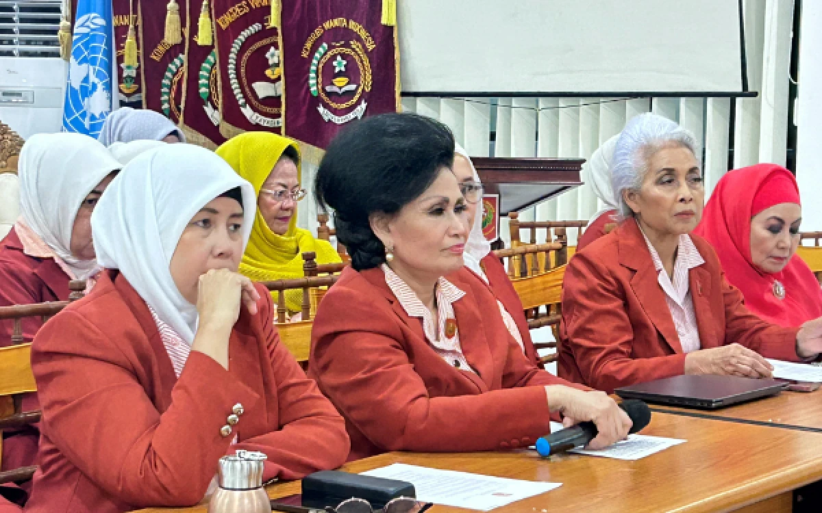 Thumbnail Berita - Jelang Satu Abad KOWANI, Nanny Hadi Tjahjanto Minta Anggota Solid dan Tidak Larut dalam Dinamika Perpecahan