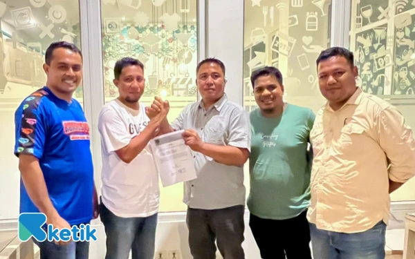 Thumbnail Berita - PWI Maluku Utara Tunjuk Samsudin dan Sadam Hadi Bentuk Pengurus Halmahera Selatan