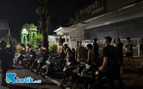 Thumbnail Berita - Respon Aduan Masyarakat di Medsos, Polres Situbondo Amankan Puluhan Motor Balap Liar