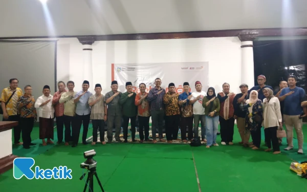 Thumbnail Berita - Literasi Rabuan, Bahas Layanan Kesehatan Hebat Masyarakat Situbondo Kuat