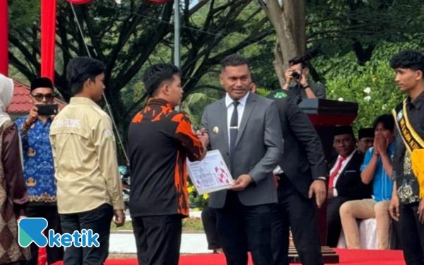 Thumbnail Berita - Pimpin Upacara Sumpah Pemuda, Bupati Abdya Ajak Anak Muda Bangun Daerah