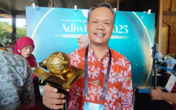 SMPN 2 Asembagus Situbondo Raih Penghargaan Sekolah Adiwiyata Mandiri Tingkat Nasional