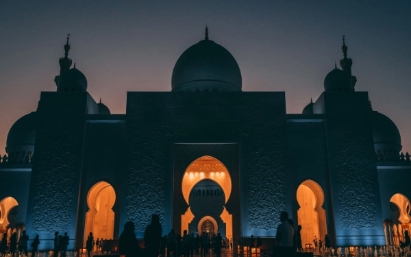 Thumbnail Makna Isra Mikraj, Perjalanan Spiritual Nabi Muhammad SAW dan Bukti Kebesaran Allah SWT
