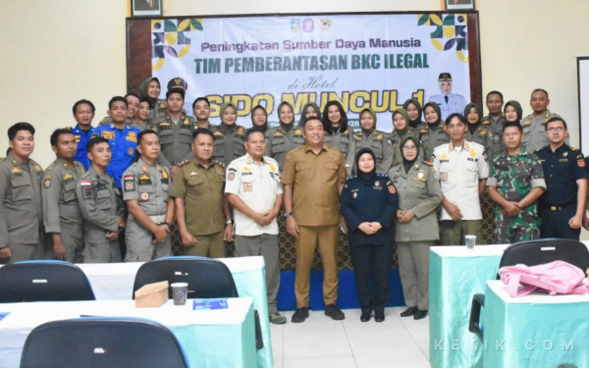 Thumbnail Berita - Gempur Peredaran Rokok Ilegal, Satpol PP Situbondo Gelar Peningkatan SDM Tim BKC Ilegal