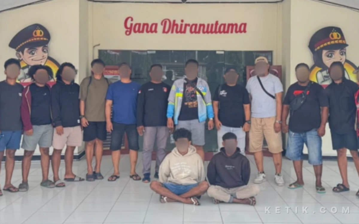 Thumbnail Berita - Dalam Pengaruh Miras, Dua Remaja di Sorong Lakukan Pengeroyokan Terhadap Seorang Anggota Polri