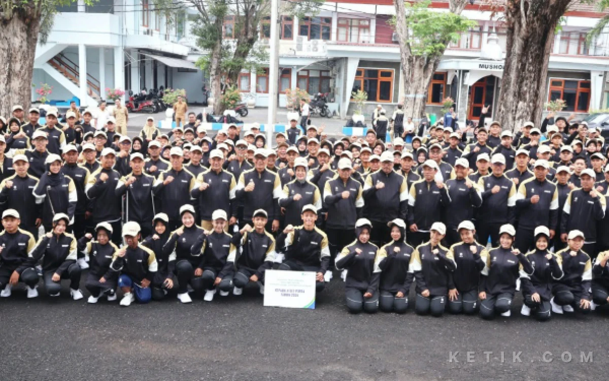 Thumbnail Berita - Bupati Bojonegoro Setyo Wahono Lepas 345 Kontingen POPDA dan PEPARPEDA, Ini Pesannya