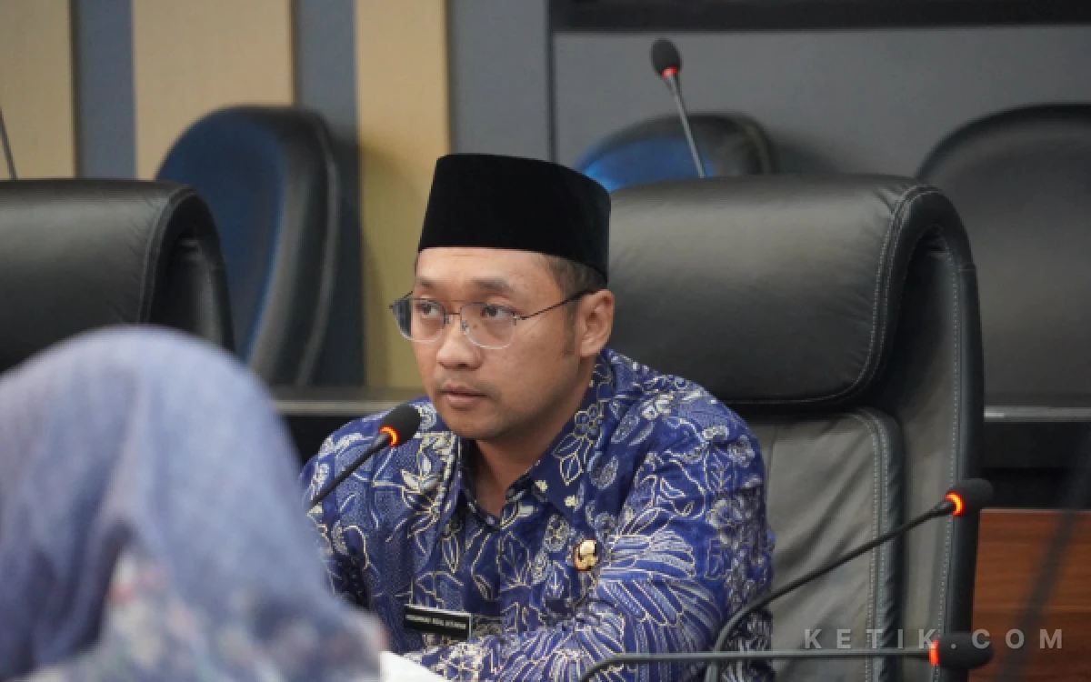 Thumbnail Berita - Cegah Bencana Saat Musim Kemarau, Wabup Mojokerto Buka Rapat Kesiapsiagaan Kebakaran Hutan dan Laka Air