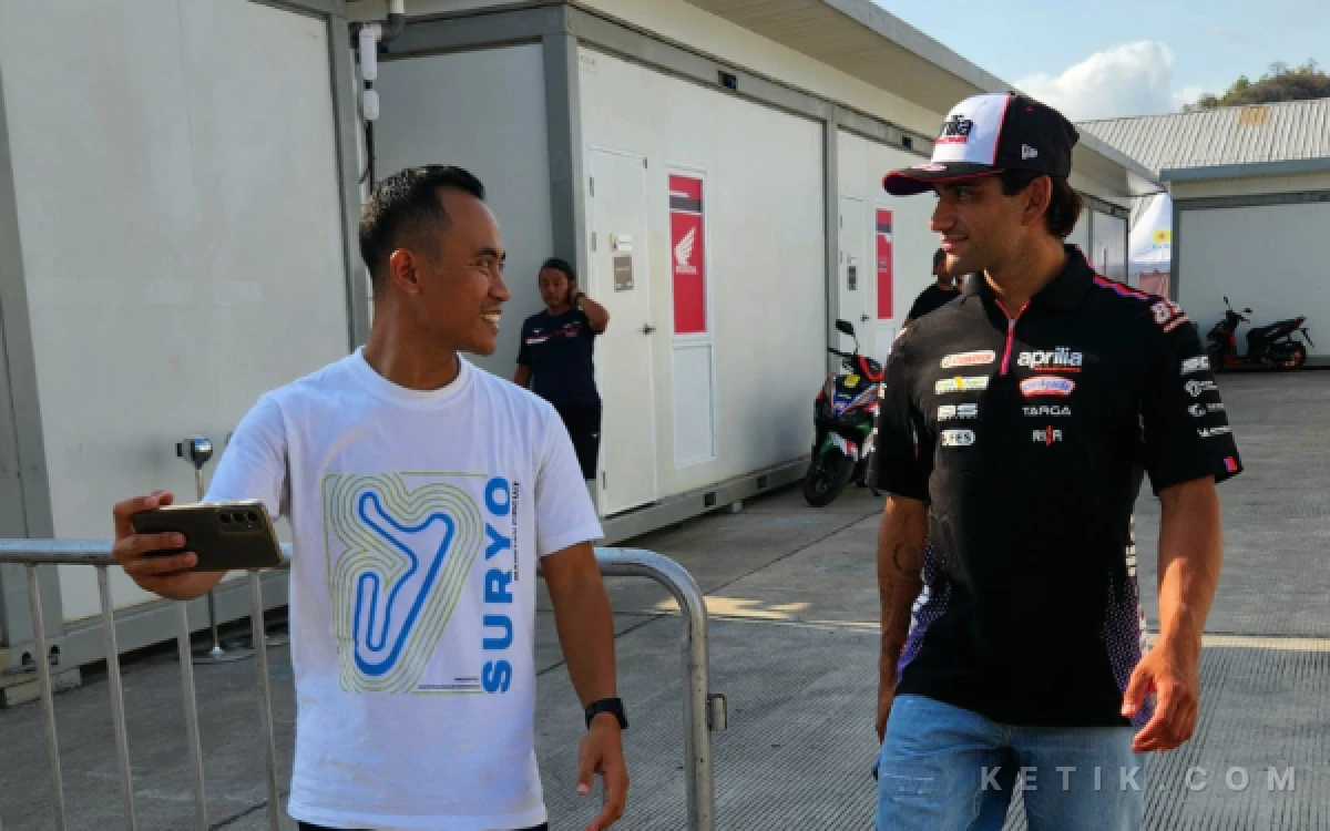 Thumbnail Berita - H-1 Balapan Sirkuit Mandalika, Apa yang Dilakukan Pembalap MotoGP?