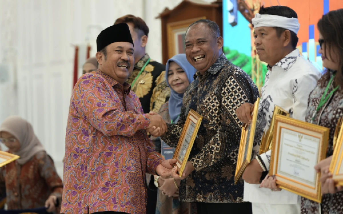 Thumbnail Berita - Sleman Ukir Prestasi Gemilang, Sabet Peringkat 5 Terbaik Penghargaan Pembangunan Daerah 2026