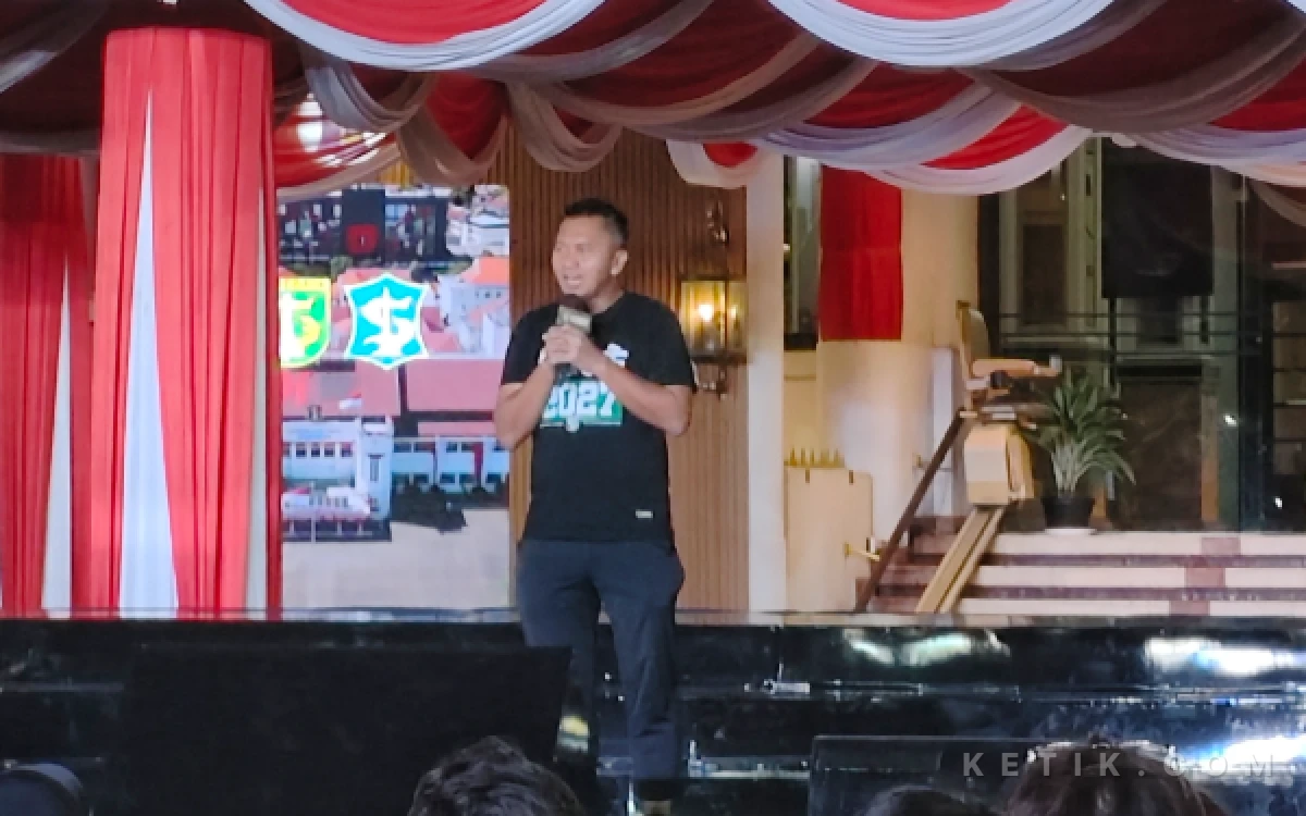 Thumbnail Berita - Persebaya Masih Rahasiakan Pemain Asing Ke-11, Azrul Ananda Hanya Bocorkan Suara