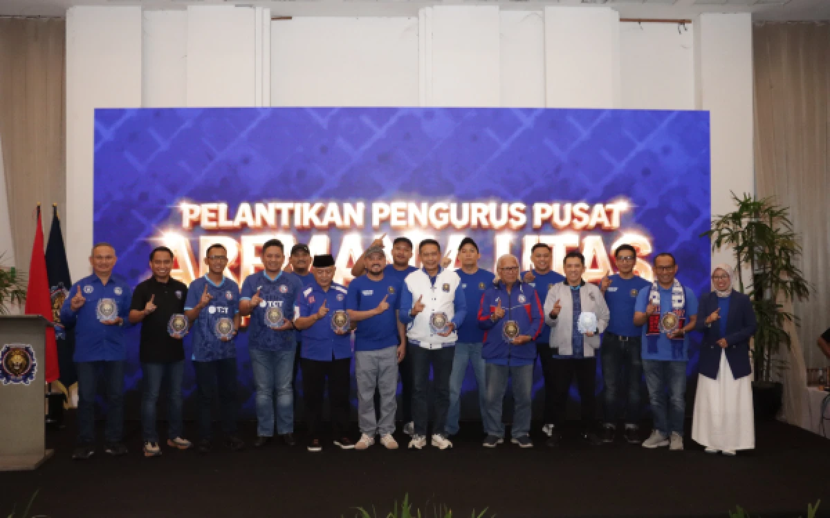 Thumbnail Berita - Punya Nakhoda Baru, 143 Pengurus Aremania Utas Dikukuhkan