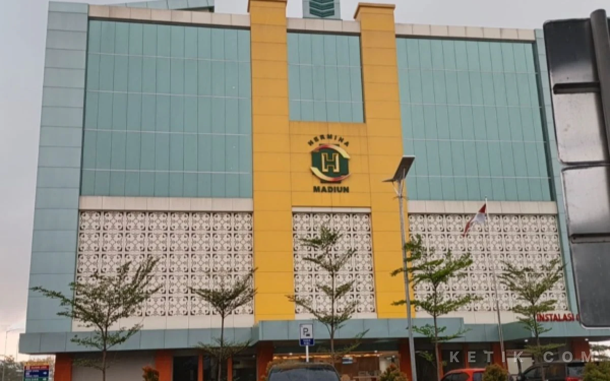 Thumbnail Berita - Anak Berkebutuhan Khusus Tewas Terjatuh dari Lantai 3 RS Hermina Madiun, Polisi Lakukan Penyelidikan