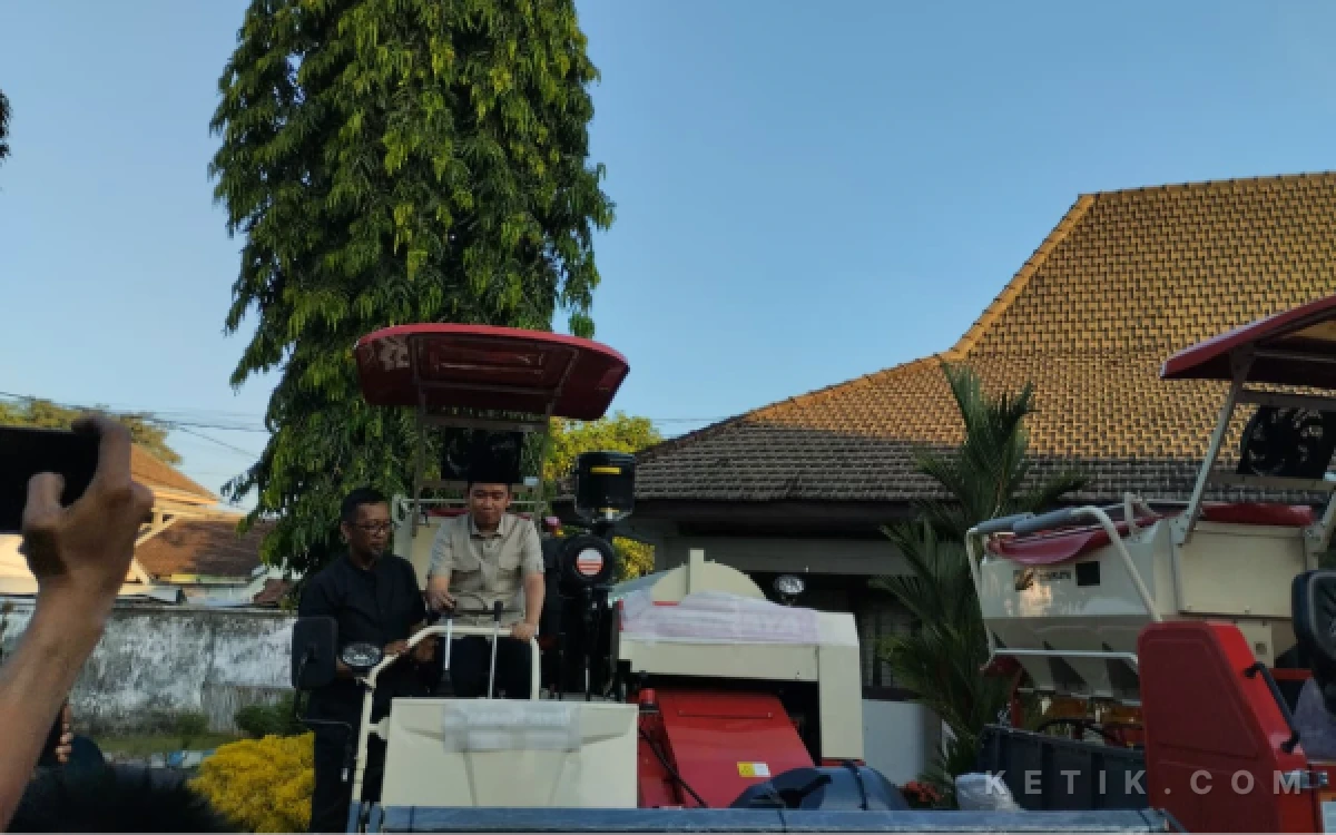Thumbnail Berita - Data BPS 2026: Jember Jadi Penghasil Beras Terbesar di Tapal Kuda, Produksi Tembus 446 Ribu Ton