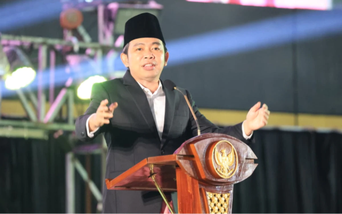 Thumbnail Berita - Gus Fawait Tegaskan Santri Jember Berhak atas Beasiswa hingga Anggaran APBD