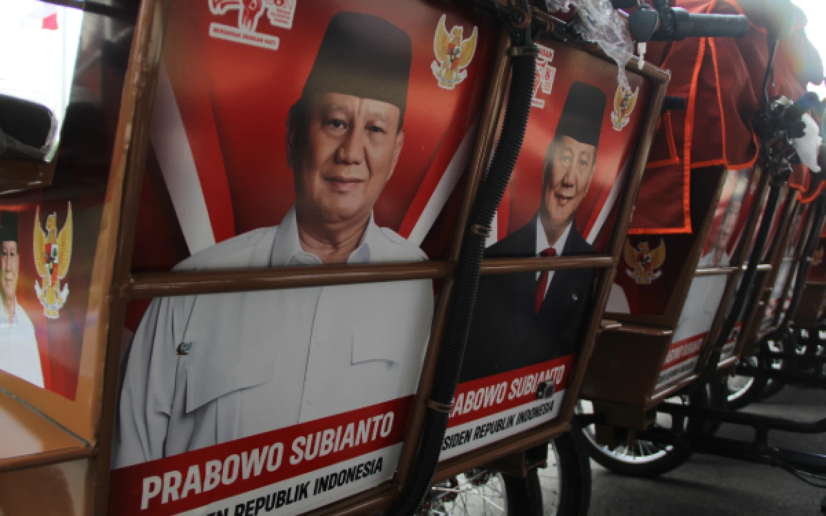 Thumbnail Berita - 200 Wajah Prabowo Bakal Mondar-mandir di Area Muktamar NU Tambakberas