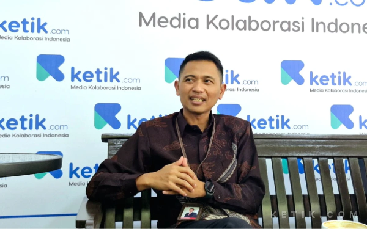 Thumbnail Berita - Ekonomi Global Tak Stabil, Kacab Bank Banten Malang Minta Masyarakat Tetap Percaya Perbankan