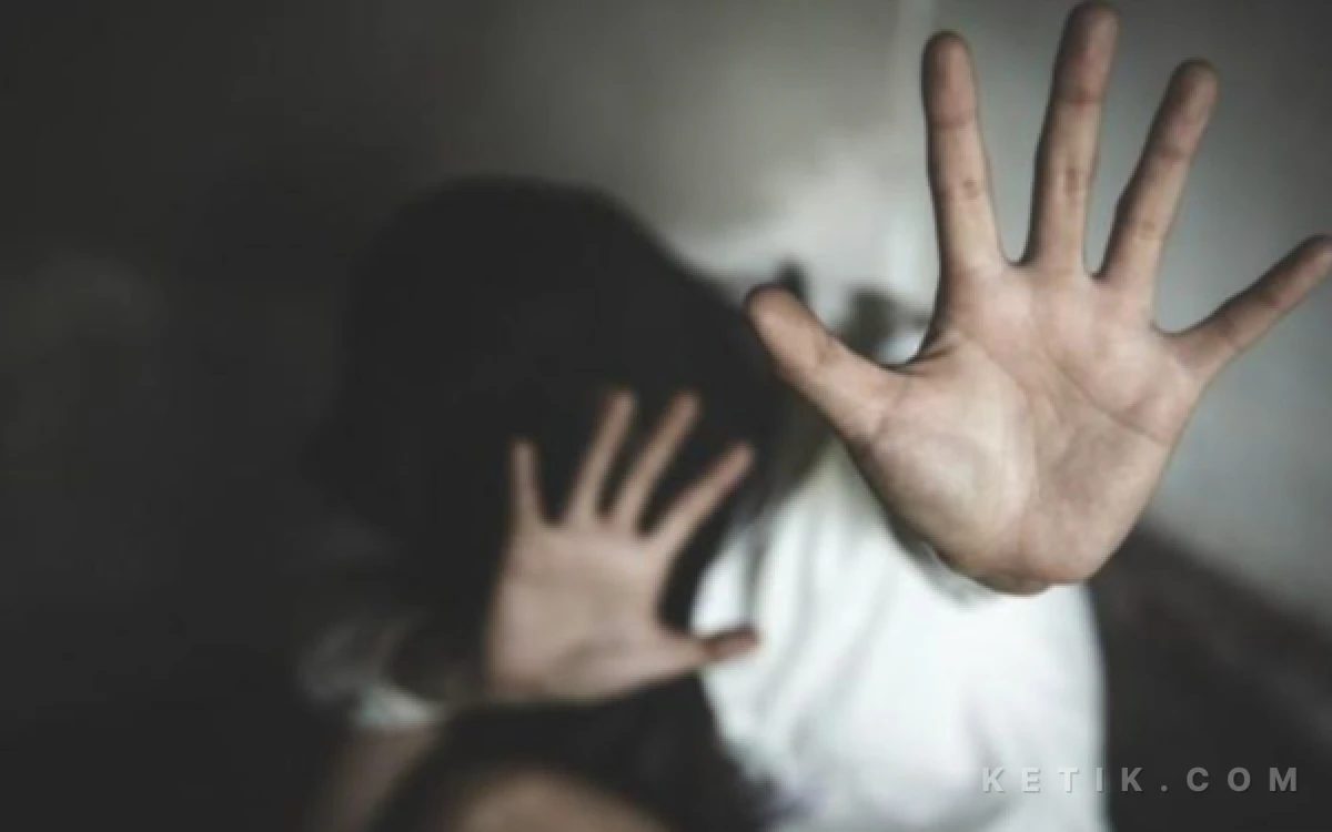 Thumbnail Berita - Dua Anak Diduga Alami Kekerasan Seksual Sejak SD, Ayah Tiri Dilaporkan ke Polres Halmahera Selatan