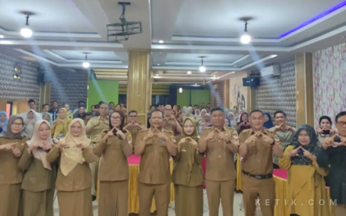 Thumbnail Berita - 60 Pelaku Usaha Dibekali NIB dan LKPM, Dorong Iklim Investasi yang Kondusif