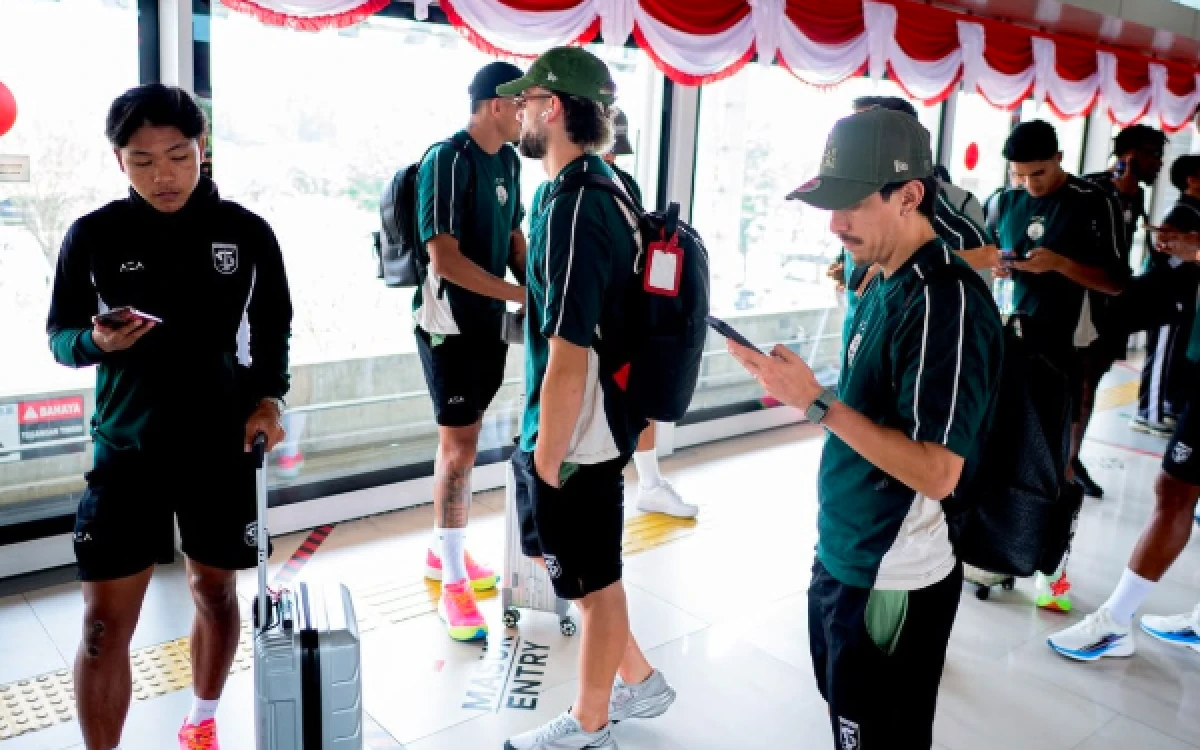 Thumbnail Berita - Persiapan Super League 2026/2027, Persebaya Gelar TC Tertutup di Thailand