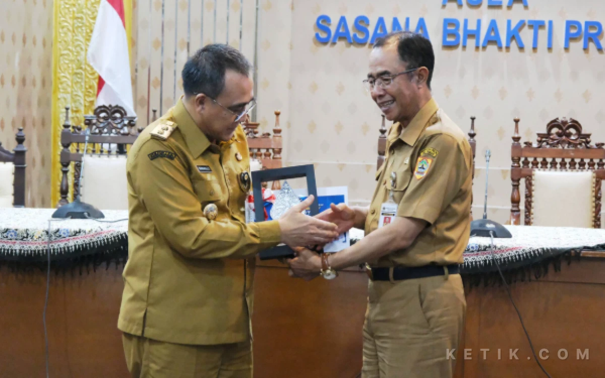 Thumbnail Berita - Tunggakan PKB di Pemalang Capai Rp35,3 Miliar, Pemkab dan Bapenda Jateng Siapkan Strategi