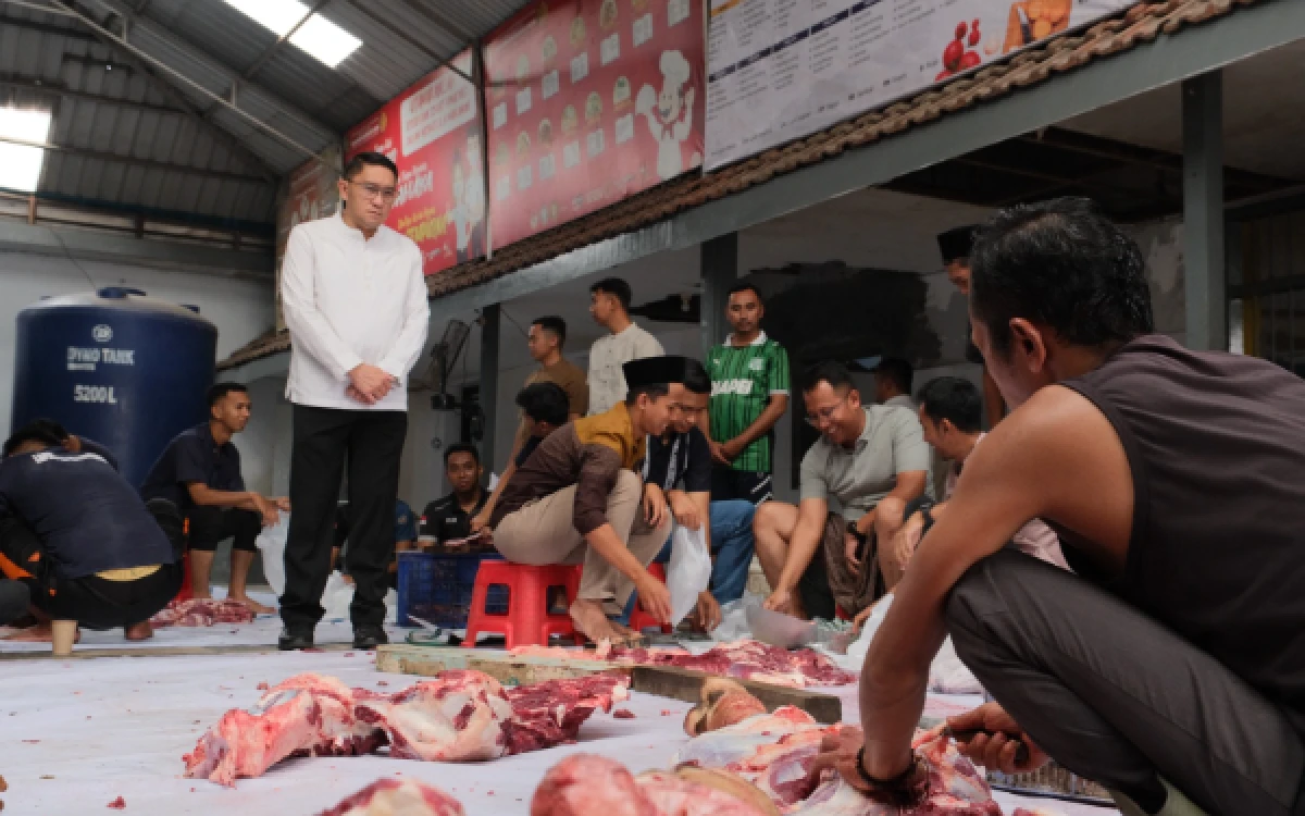 Thumbnail Berita - Momentum Iduladha 2026, Lapas Kelas I Malang Bagikan Ratusan Paket Daging Kurban hingga ke Luar “Tembok”