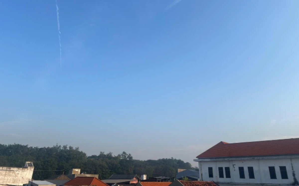 Thumbnail Berita - BMKG: Cuaca Kota Surabaya dan Sidoarjo 17 Juni 2026 Sebagian Cerah