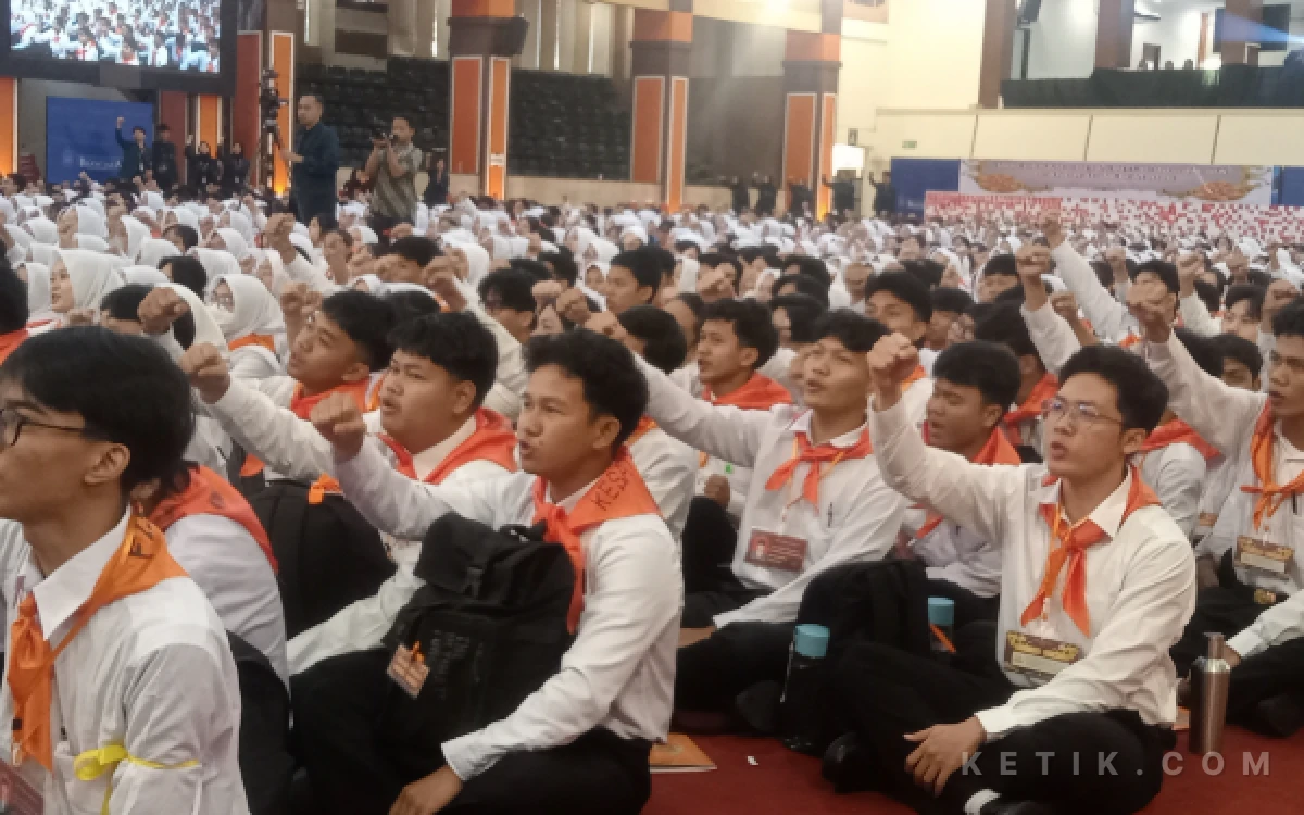 Thumbnail Berita - 1.386 Maba FISIP UB Mulai Langkah Baru, Pesan Dekan: 4 Tahun Kuliah Harus Berkarakter