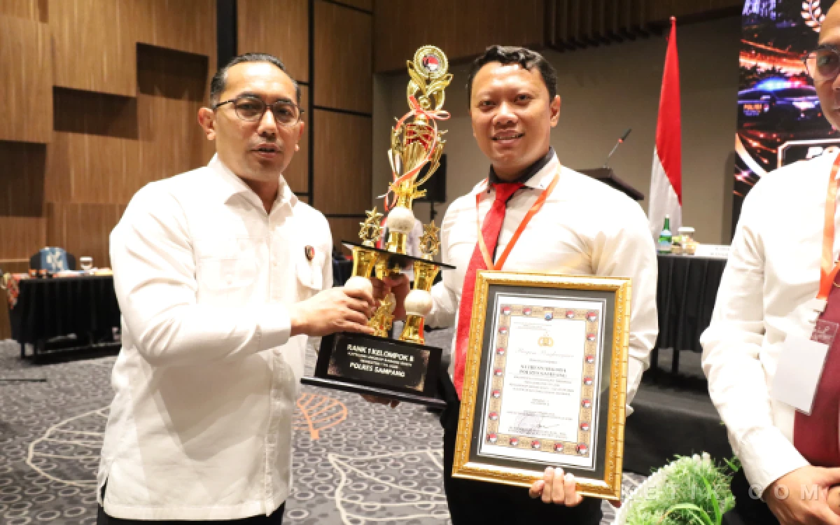 Thumbnail Berita - Satresnarkoba Polres Sampang Raih Dua Penghargaan Bergengsi Polda Jatim
