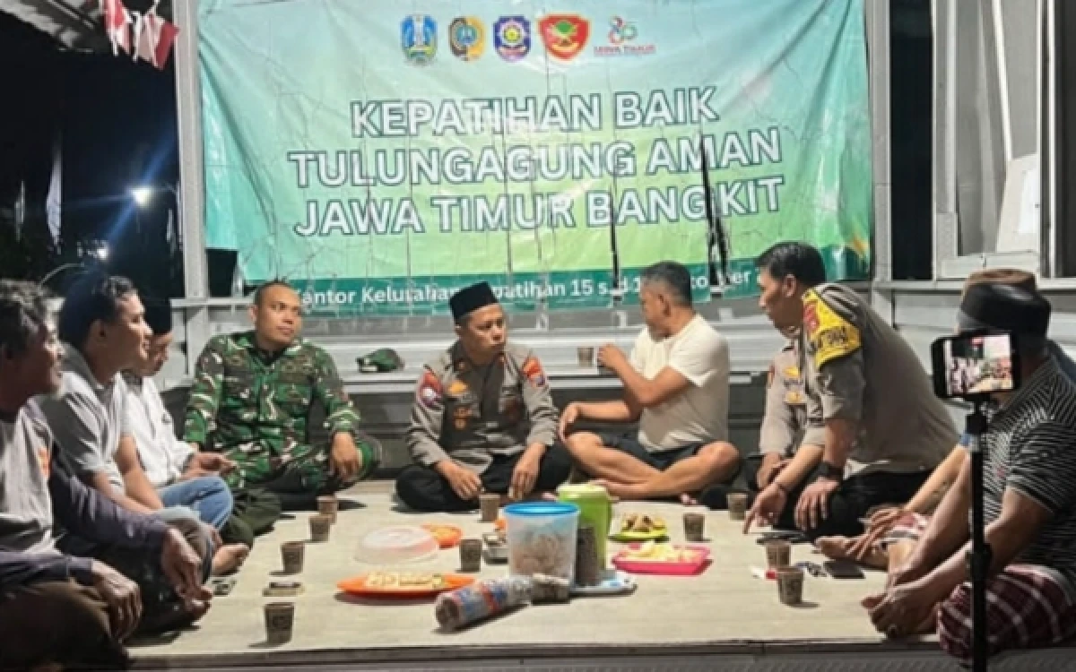 Thumbnail Berita - Sinergi Keamanan Swakarsa, Polres Tulungagung Perkuat Pengawasan Ronda Malam di Kepatihan