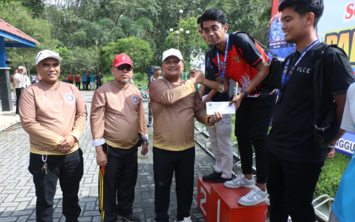 Thumbnail Berita - PORKAB KORPRI Asahan 2026 Ditutup, Wabub Rianto Dorong Atlet Pacu Prestasi