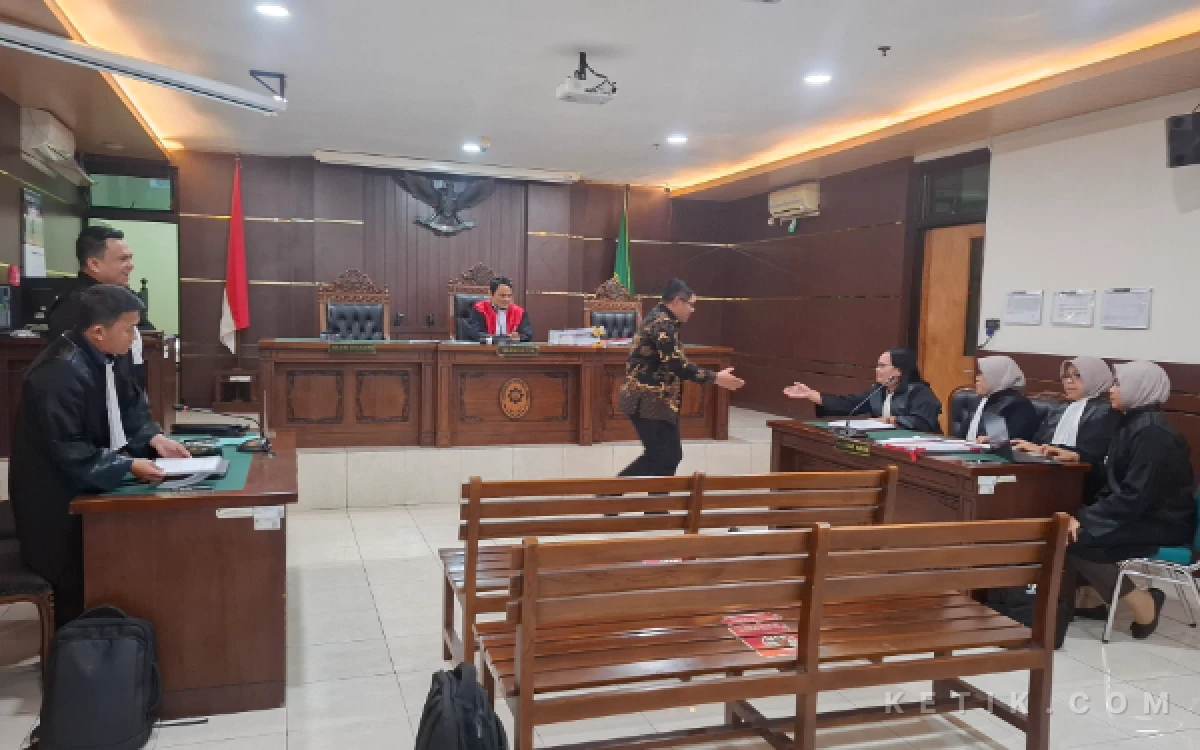 Thumbnail Berita - Sidang Praperadilan Raudi Akmal, Saksi Ahli Bedah Strategi Splitsing, Audit BPKP dan Amar Putusan