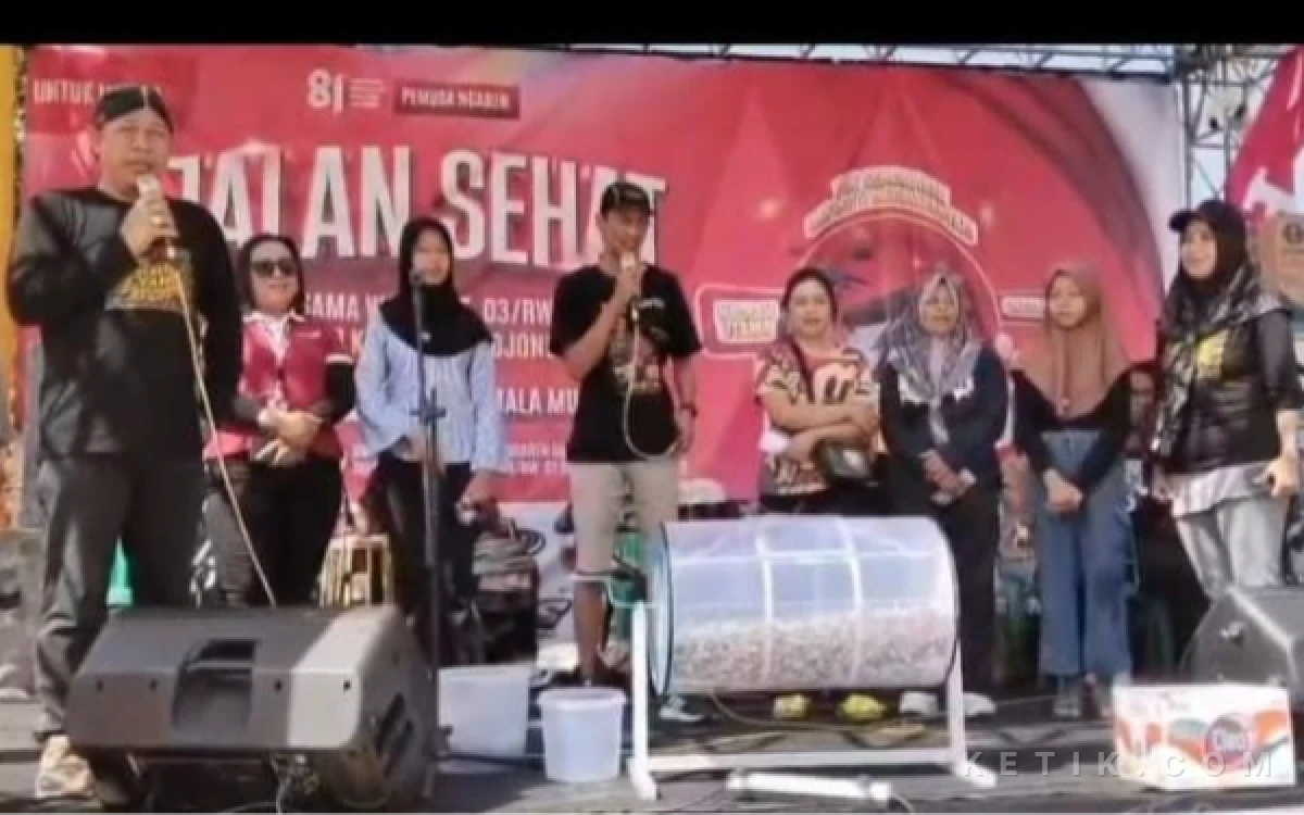 Thumbnail Berita - Jalan Sehat Warga Sukorejo Bojonegoro Dibuka untuk Umum