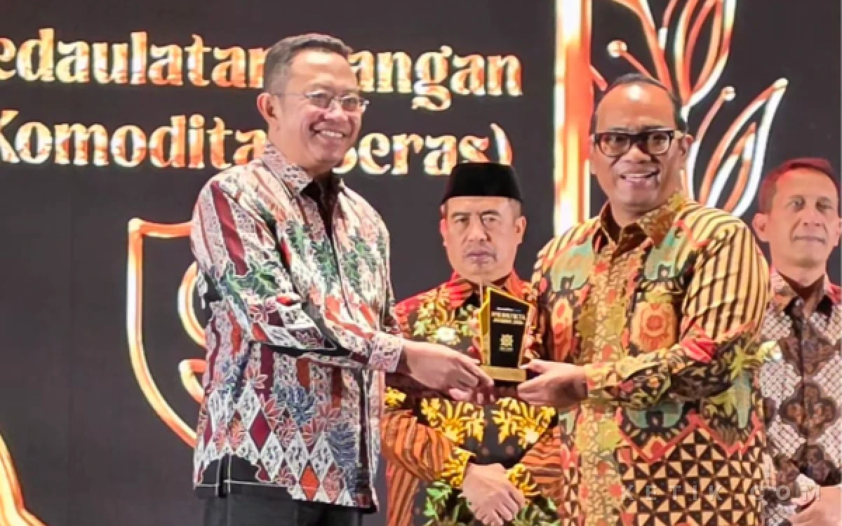 Thumbnail Berita - Bondowoso Buktikan Taji di Sektor Pangan, Penghargaan Terbaik I Berhasil Diboyong