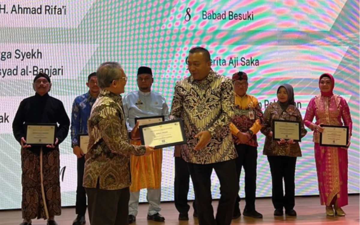 Thumbnail Berita - Babad Besuki Resmi Jadi Ingatan Kolektif Nasional 2026, Ini Kata Bupati Situbondo