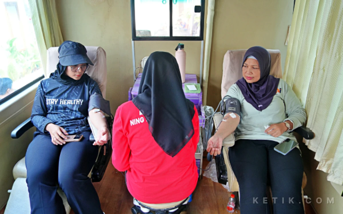 Thumbnail Berita - Resmikan Klinik Mediska, KAI Daop 7 Madiun Gelar Donor Darah