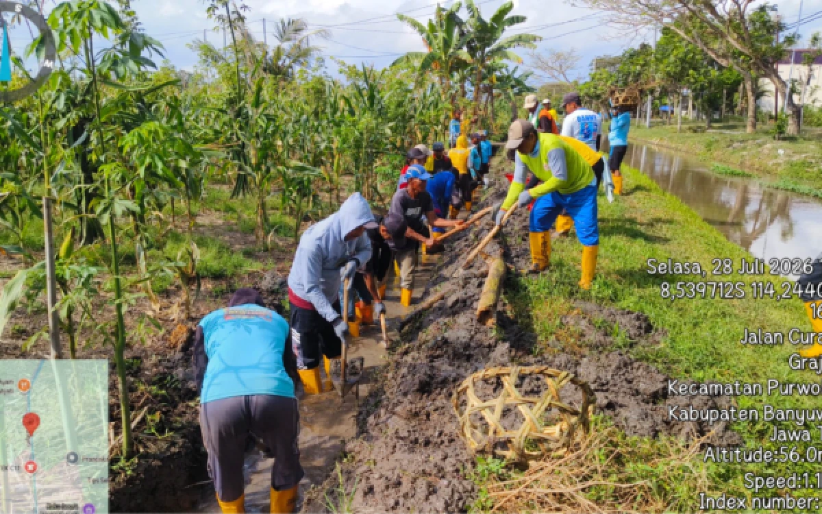 Thumbnail Berita - PU Pengairan Banyuwangi Libatkan Masyarakat untuk Program Padat Karya