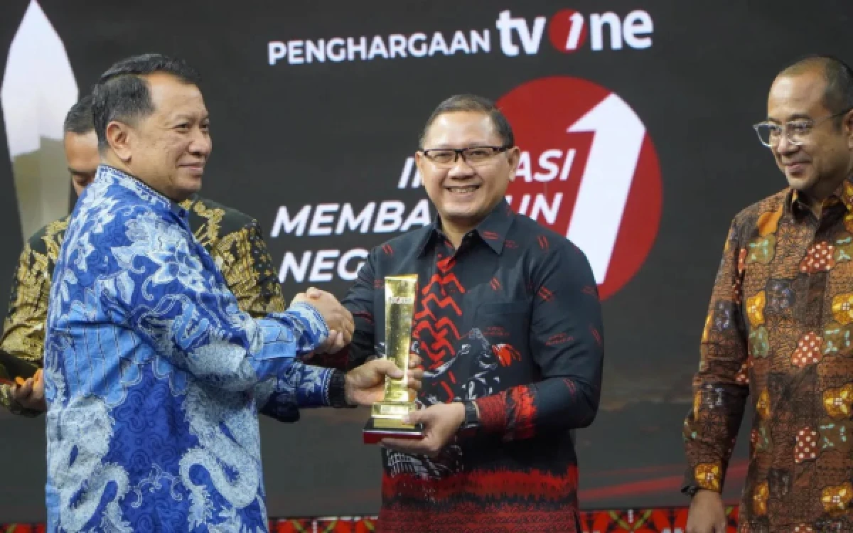 Thumbnail Berita - Program SIKAP Pemprov Jatim Sabet Penghargaan Inovasi Membangun Negeri 2026