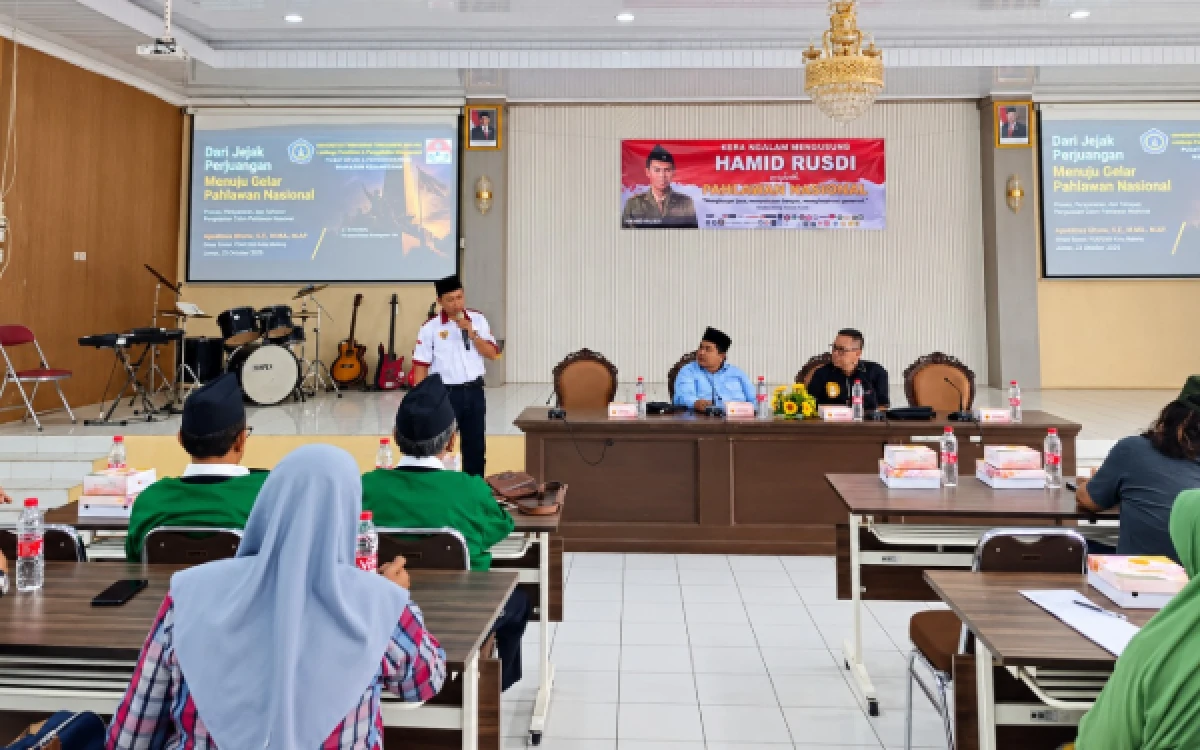 Thumbnail Berita - Percepat Hamid Rusdi Jadi Pahlawan Nasional, Unitri Desak Pemkot Malang Turun Tangan