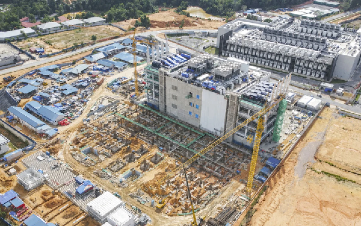 Ramai-ramai Warga RI Tolak Proyek Data Center AI, Ternyata Benar Bisa Sedot Banyak Listrik dan Air