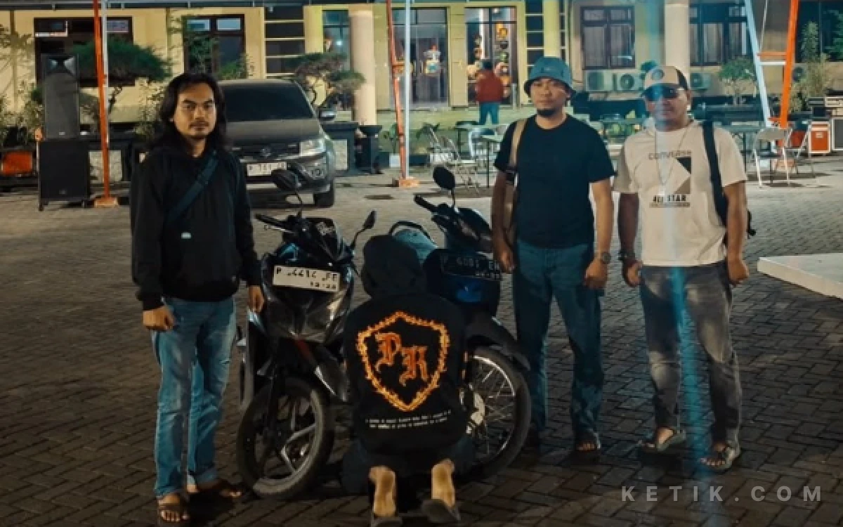 Thumbnail Berita - Terduga Pencurian Dua Sepeda Motor di Situbondo Ditangkap Saat Kerja di Minimarket Bali