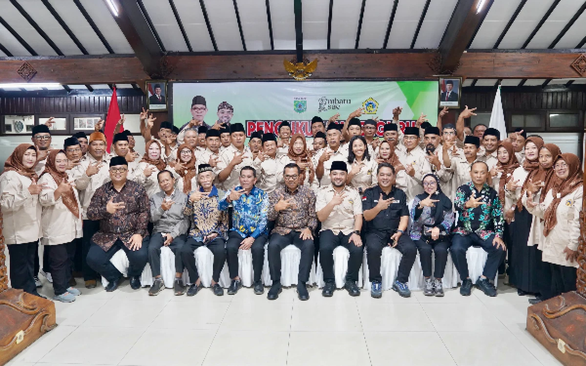 Thumbnail Berita - Resmi Dikukuhkan, Pengurus KTNA Kota Batu Dorong Regenerasi Petani Muda dan Inovasi Modern