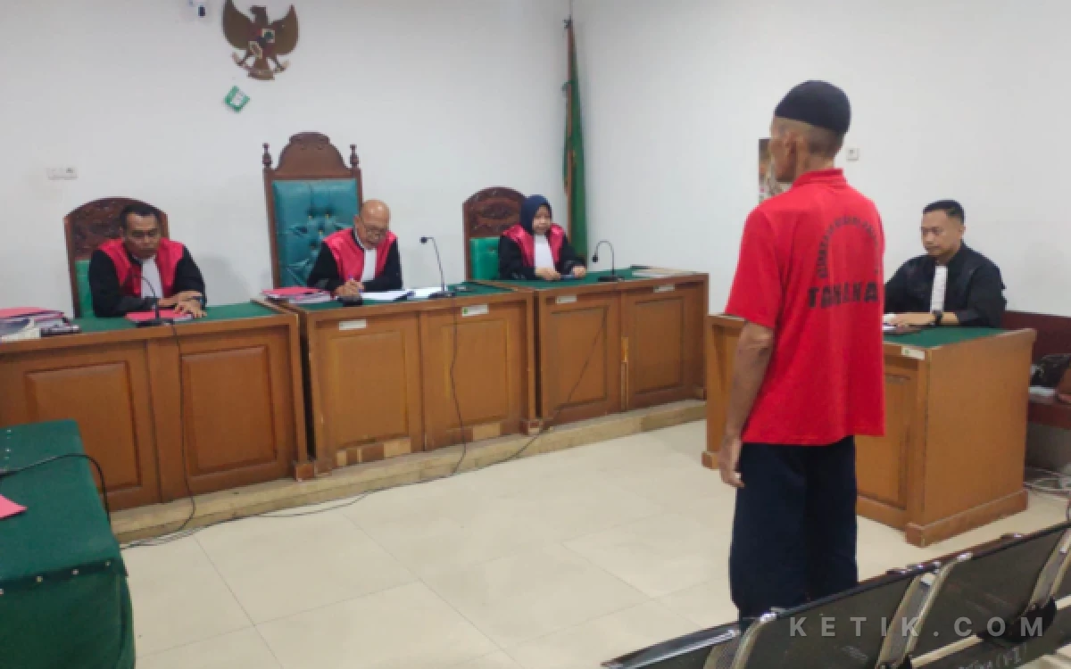 Thumbnail Berita - Terdakwa Pembunuhan Berencana dan Pembakaran Jasad Lansia Divonis Seumur Hidup