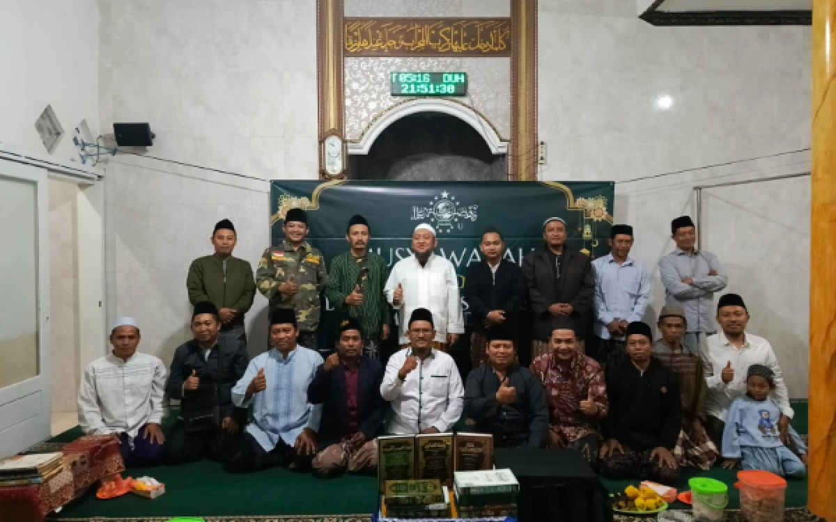 Thumbnail Berita - Tiga Dosen UIN Malang Turun ke Forum Bahtsul Masail NU di Dau, Begini Perannya dalam Merumuskan Hukum Islam