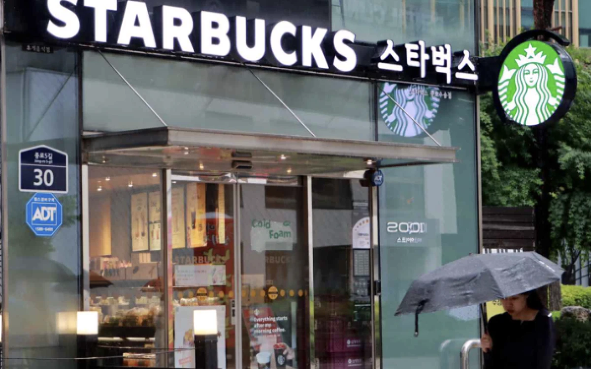 Thumbnail Berita - Gara-Gara Promo Kontroversial, Starbucks Tutup Seluruh Gerai di Korsel